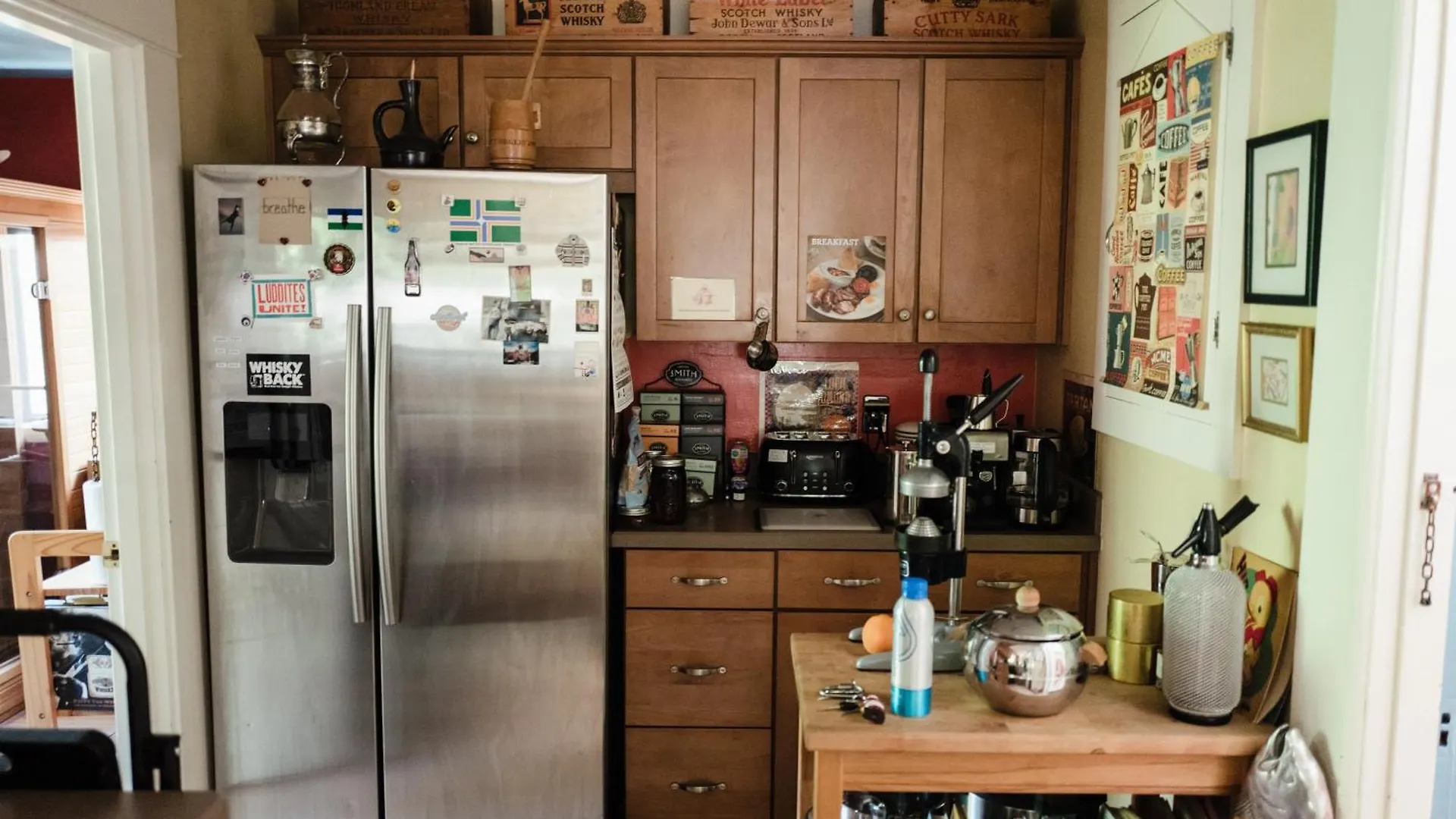 Southeast Portland Comfy & Eclectic Craftsman Home