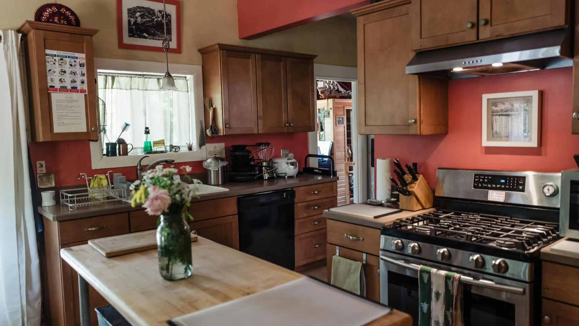 Holiday home Southeast Portland Comfy & Eclectic Craftsman Home